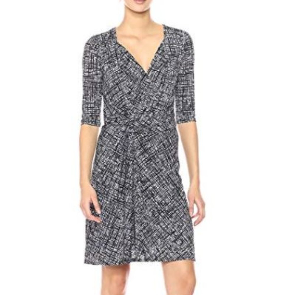 NWT ELLEN TRACY Crossover Twisted Front Dress